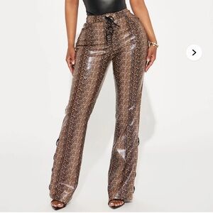 Fashion Nova - Klarina Faux Leather Straight Leg Pant